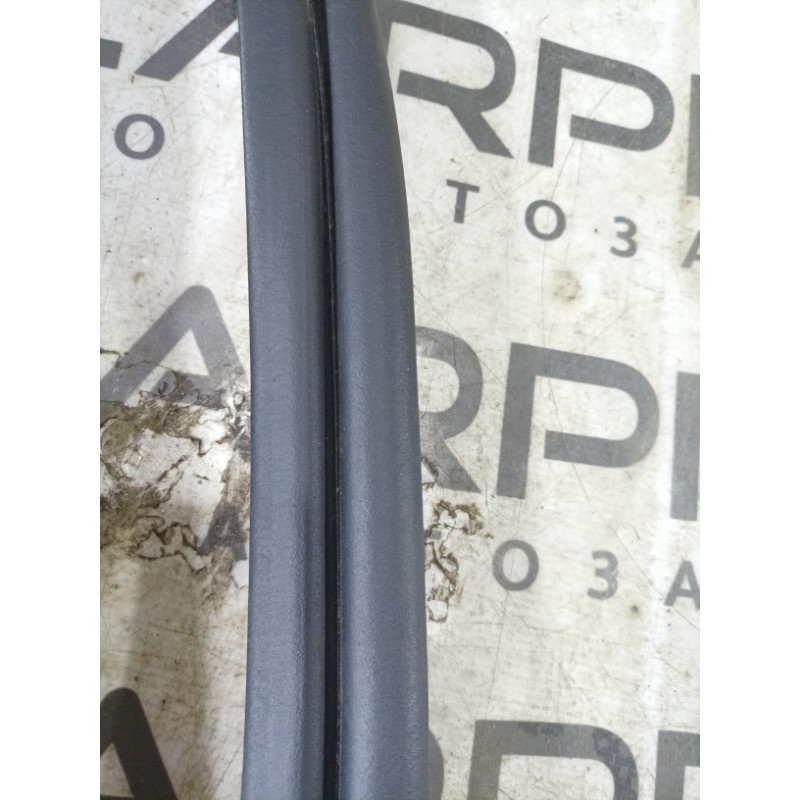 Уплотнитель проема багажника (кузов и элементы) FORD Focus MK3 2015 2.0 BM5Z5443720B