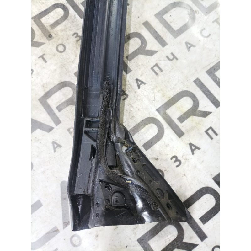 Уплотнитель проема двери (кузов и элементы) FORD Mustang MK6 2017 2.3 fr3b6321596a