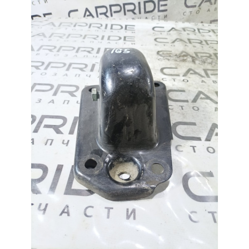 Кронштейн рычага подвески (подвеска) Volkswagen Golf 1K 2004 2.0 BKD 1k0505130g