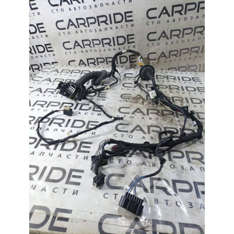 Проводка дверная (электрика) Ford Fusion MK5 gg9t14631acc