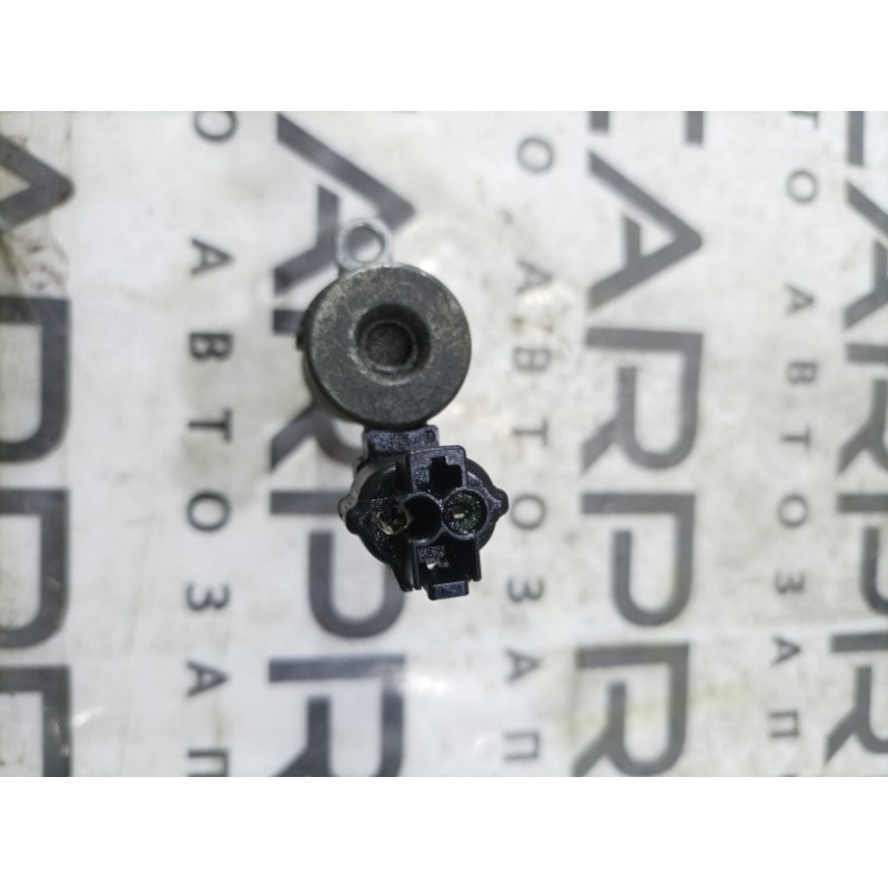 Клапан фазорегулятора (электрика двигателя) Jeep Compass MK49 2011 2.4 4884695AB