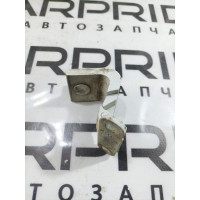 Петля багажника