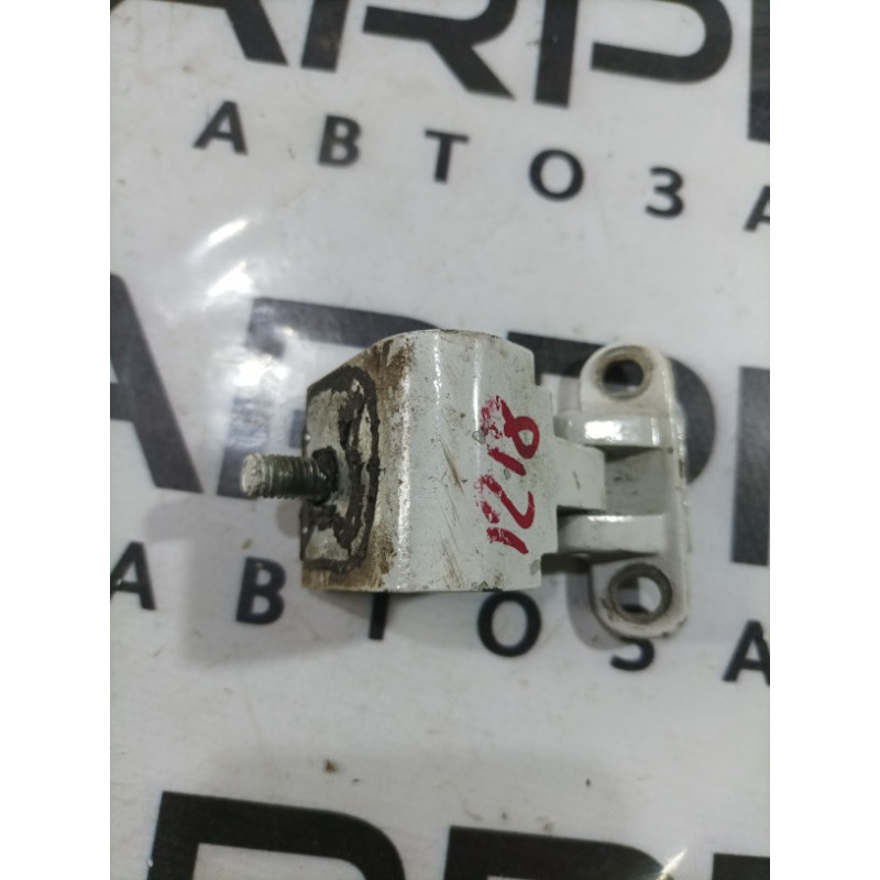 Петля багажника (кузов и элементы) Volkswagen Golf 1K 2.5