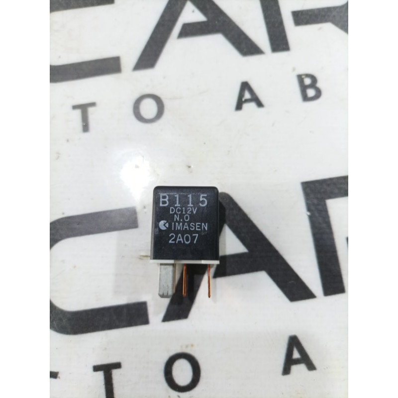 Реле (электрика) Mazda MPV 2 B115