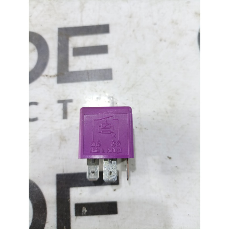 Реле (електрика) Audi A6 C6 431951253g