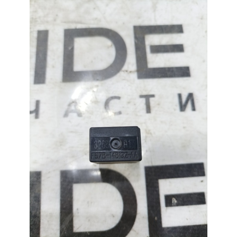 Реле (электрика) Ford Explorer MK3 f57b14b192aa