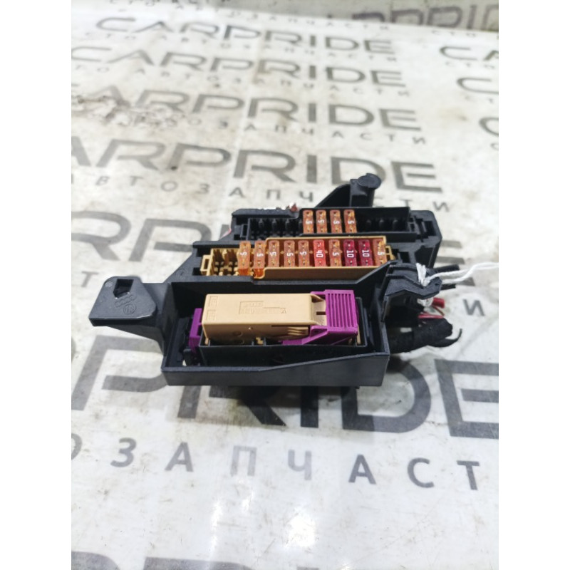 Блок предохранителей (электрика) Audi A4 B8 8k0971846