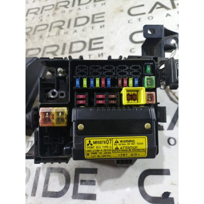 Блок предохранителей (электрика) Mitsubishi Galant 9 mr587807