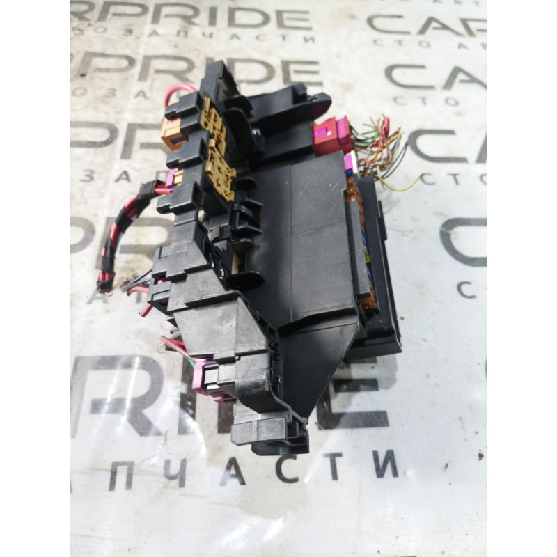 Блок предохранителей (электрика) Audi A5 8T 8k1937503