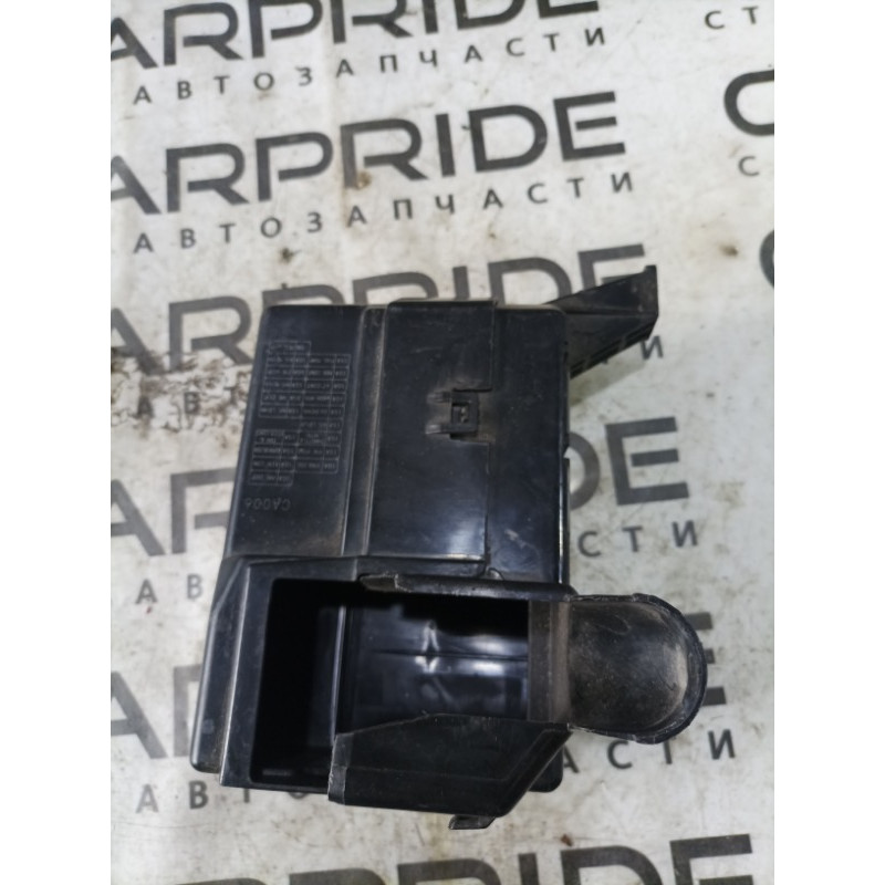 Корпус блока предохранителей (кузов и элементы) Nissan Maxima A34 284b97y000