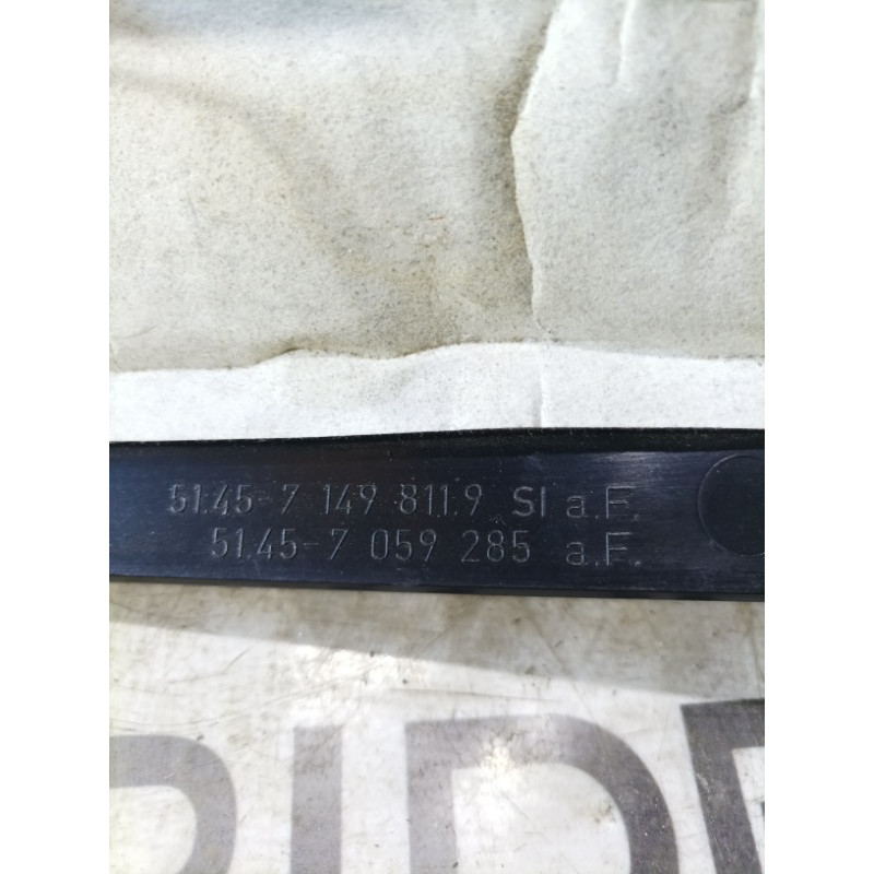 Накладка торпедо нижняя (салон) BMW 3-series E93 2010 3.0 N52 51457149821