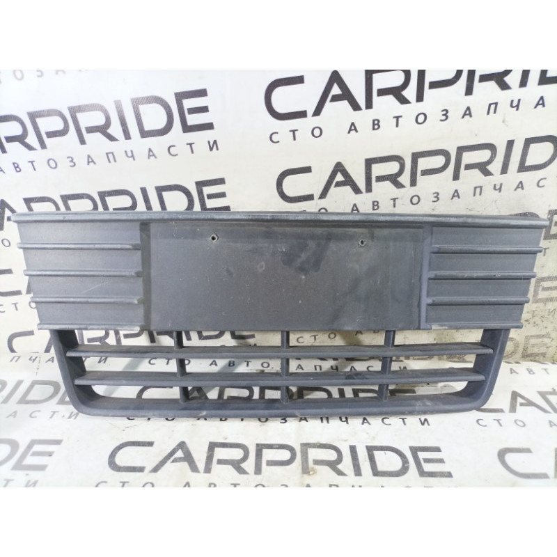 Решетка бампера (кузов и элементы) FORD Focus MK3 2013 2.0 BM5117K945