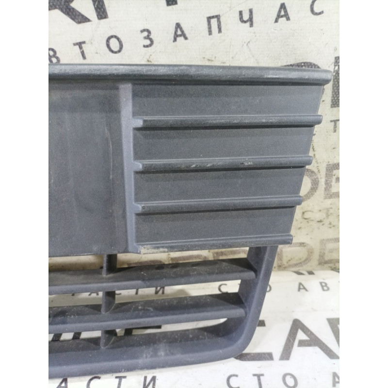 Решетка бампера (кузов и элементы) FORD Focus MK3 2013 2.0 BM5117K945