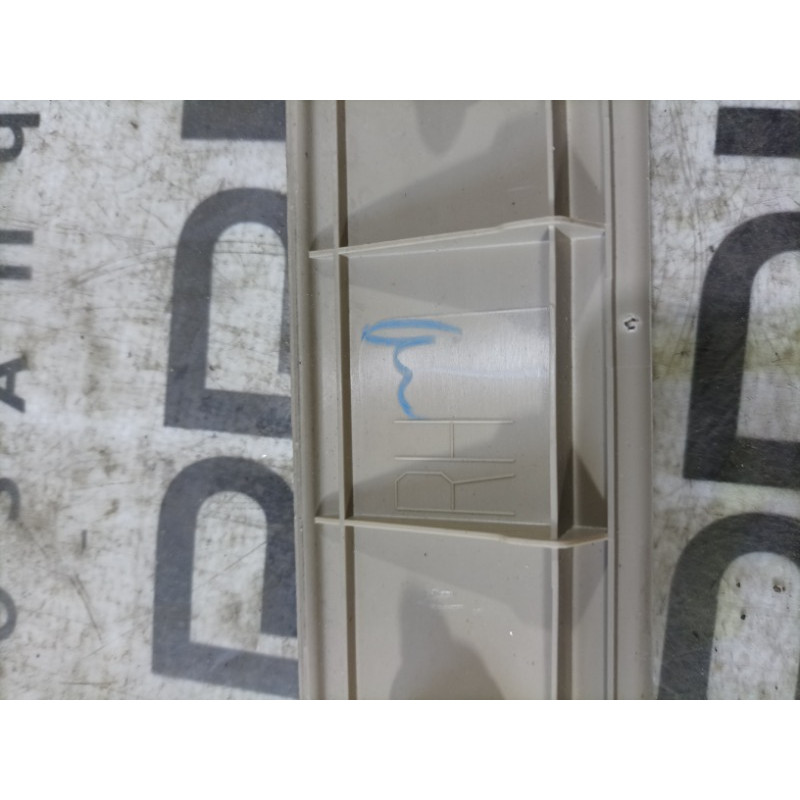 Накладка на порог (кузов и элементы) Lexus RX XU30 679110E010