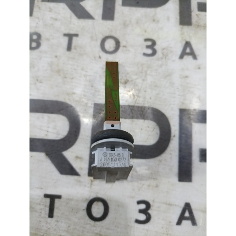 Датчик температури (електрика / датчики) Mercedes-Benz GL X164 2012 4.6 a1638300272