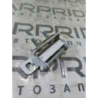 Петля багажника