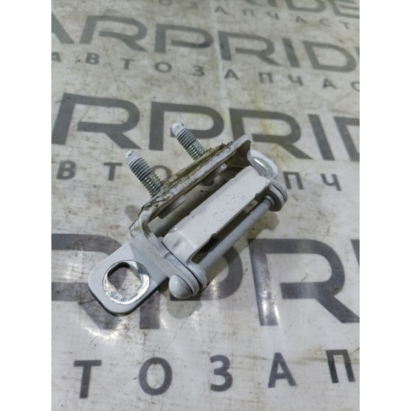 Петля багажника (кузов и элементы) Jeep Cherokee KL 68145580AB