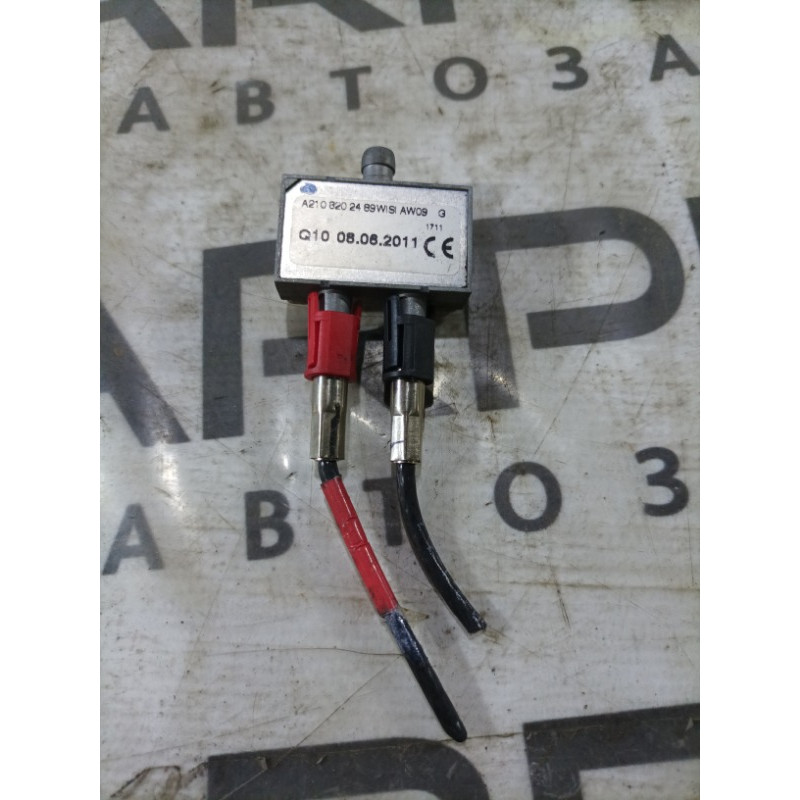 Усилитель антенны (электрика) Mercedes-Benz GL X164 2012 4.6 a2108202489