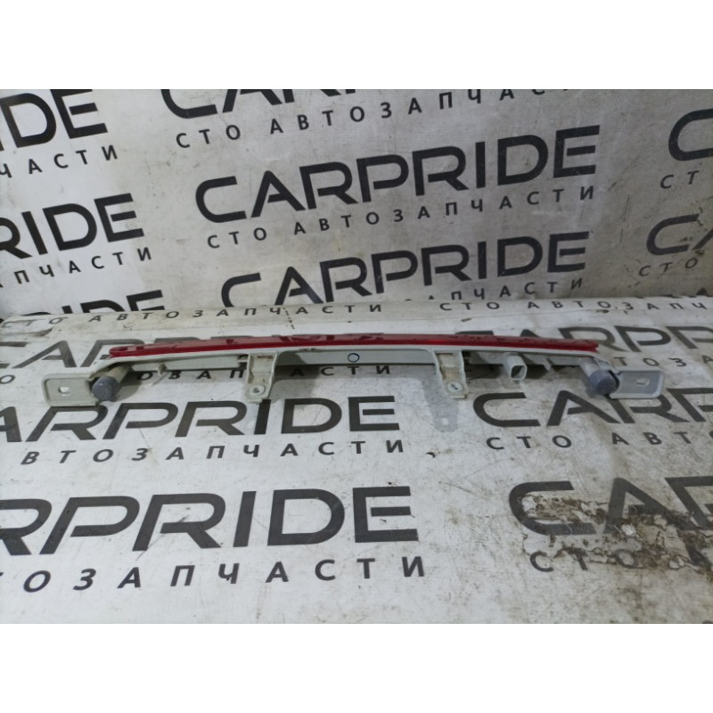 Повторитель стоп сигнала (оптика) Jeep Cherokee KL 68102902a