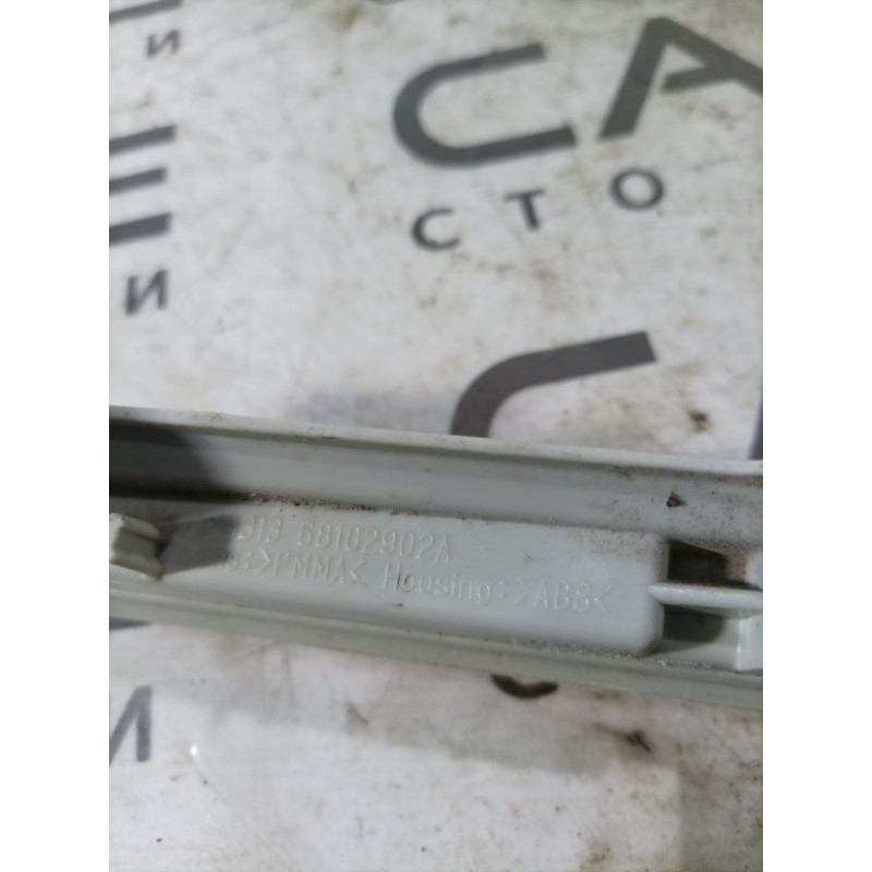 Повторитель стоп сигнала (оптика) Jeep Cherokee KL 68102902a