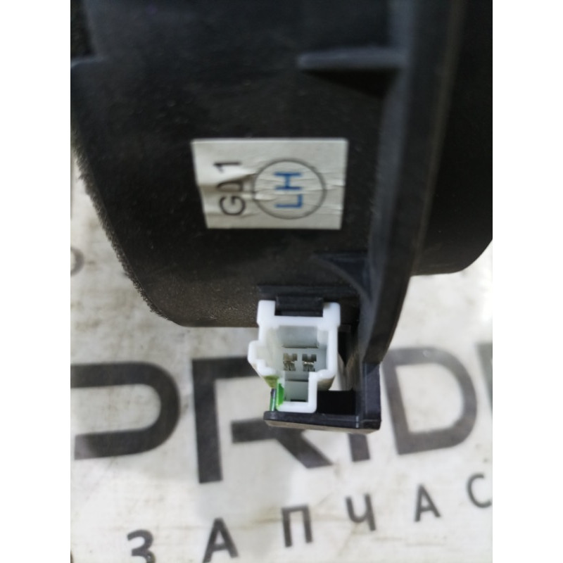 Динамик (электрика) KIA Sorento UM 2013 2.4 963302p301