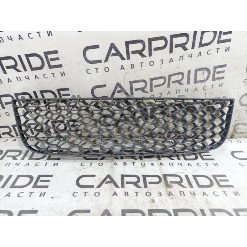 Решетка бампера (кузов и элементы) Volkswagen Golf 1K 2.5