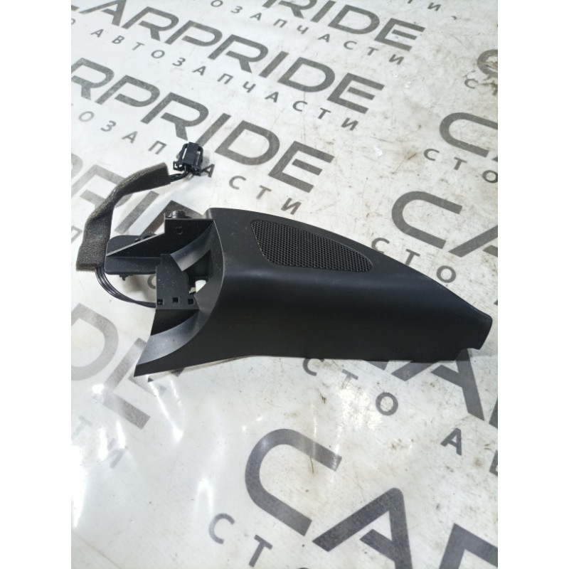 Молдинг двери (уголок) внутренний (кузов и элементы) Volkswagen Golf 1K 2.5 1k0837994b