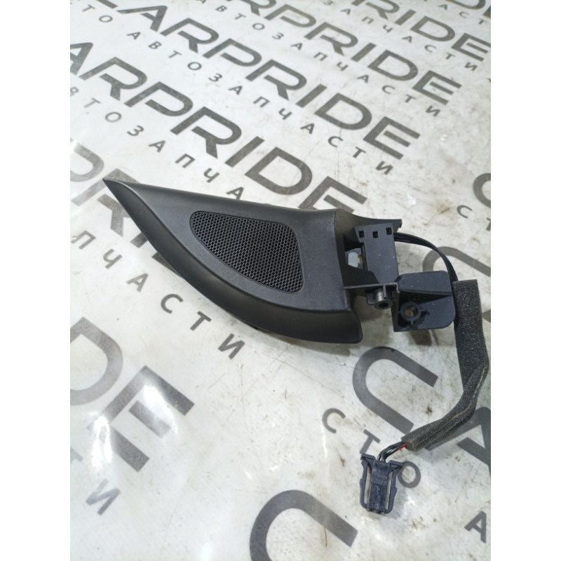 Молдинг двери (уголок) внутренний (кузов и элементы) Volkswagen Golf 1K 2.5 1k0837994b