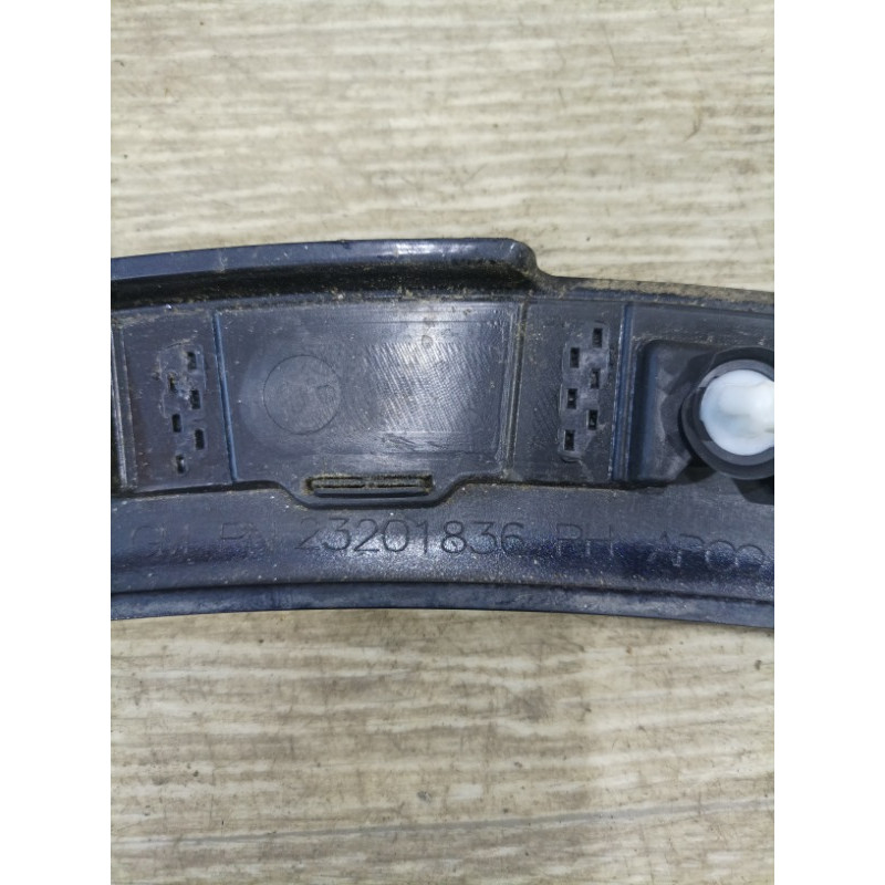 Накладка на крыло (кузов и элементы) Cadillac Xt5 1 2016 3.6 84142055