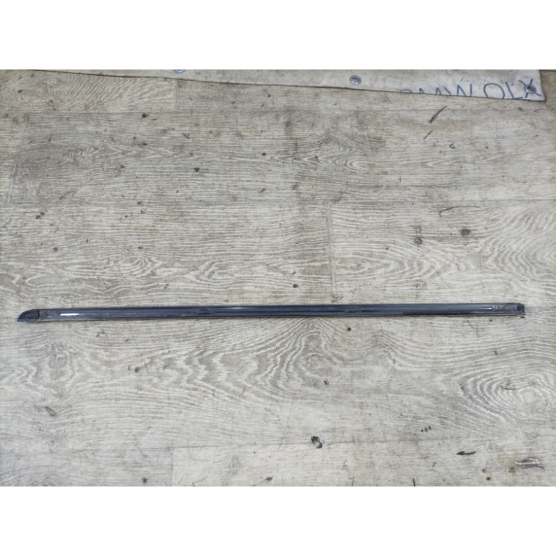 Молдинг двери внешний (кузов и элементы) Mercedes-Benz E-class W124 1990 3.2