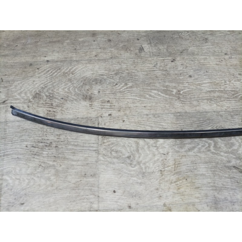 Молдинг двери внешний (кузов и элементы) Mercedes-Benz E-class W124 1990 3.2