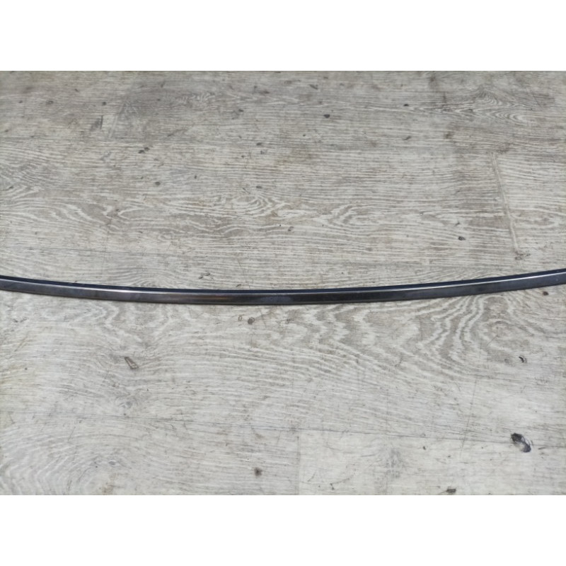 Молдинг двери внешний (кузов и элементы) Mercedes-Benz E-class W124 1990 3.2