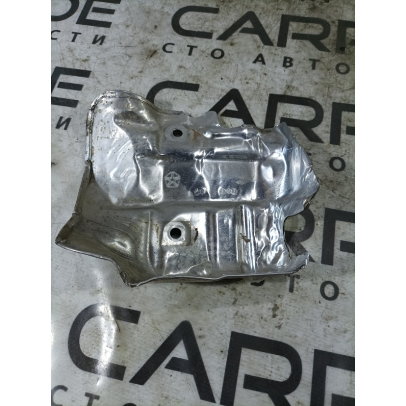 Защита масляного фильтра (двигатель и элементы) Jeep Cherokee KL 05047654ab