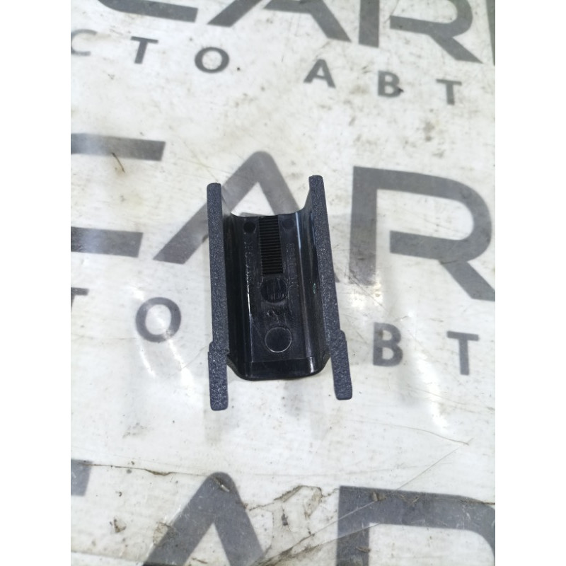 Накладка зеркала в салоне (салон) KIA Sorento UM 2013 2.4 851303j000