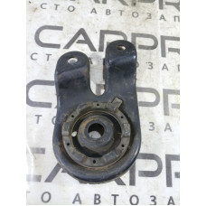 Кронштейн подрамника