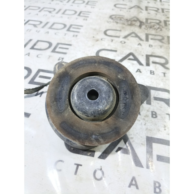 Кронштейн підрамника (підвіска) BMW 5-series F10 2011 N63B44 33316798811