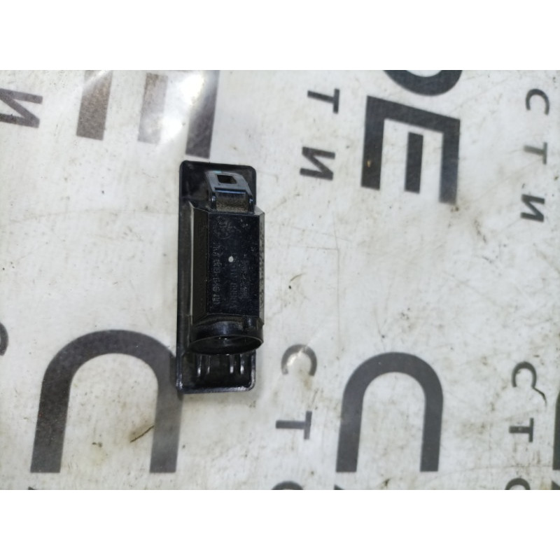 Плафон подсветки номера (оптика) Nissan Juke F15 2011 1.6