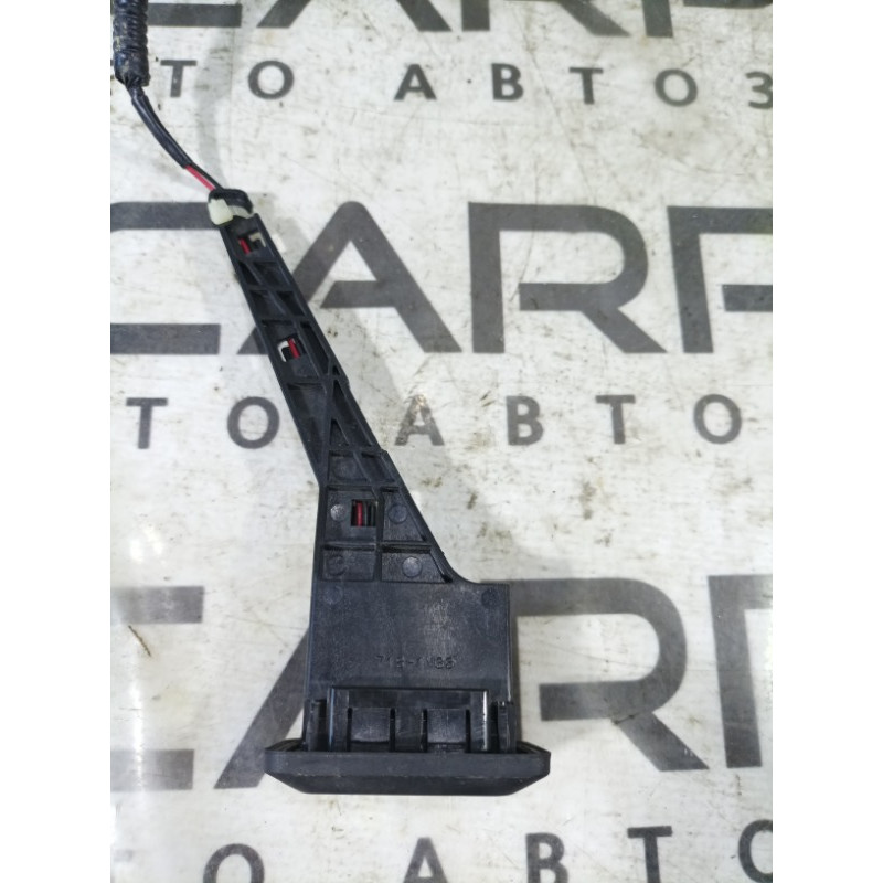 Кнопка открывания крышки багажника (электрика / кнопки) Lexus RX XU30 2007 3.0 1MZ-FE 8493048020