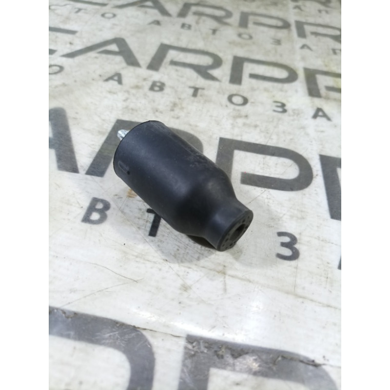Отбойник крышки багажника (кузов и элементы) Subaru Forester SJ 2016 2.5 63262SG001