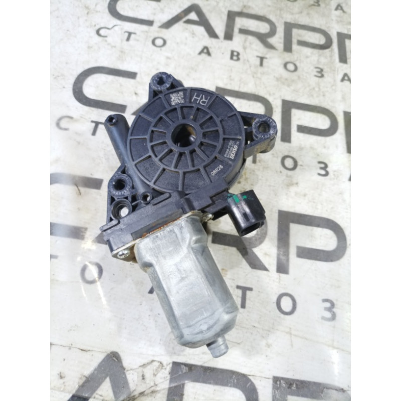 Мотор стеклоподъемника (электрика) Hyundai Sonata LF 82460c1000