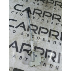 Привод лючка топливного бака