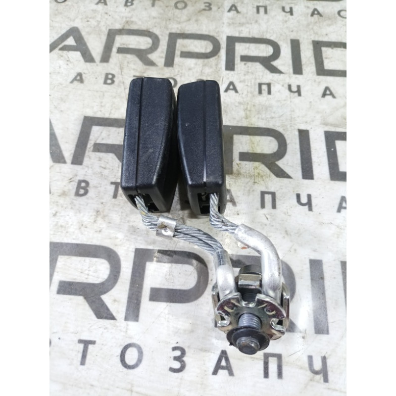 Замок ремня безопасности (airbag/безопасность) Volkswagen Golf 1K 2.5 1k0857739h