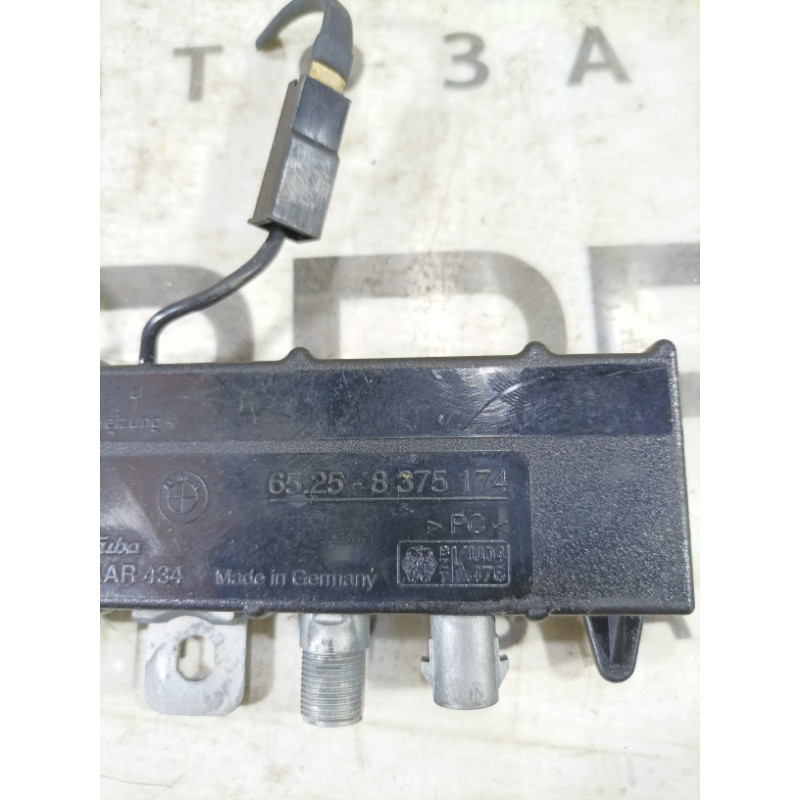 Усилитель антенны (электрика) BMW 3-series E36 1997 M52b28 65258375174