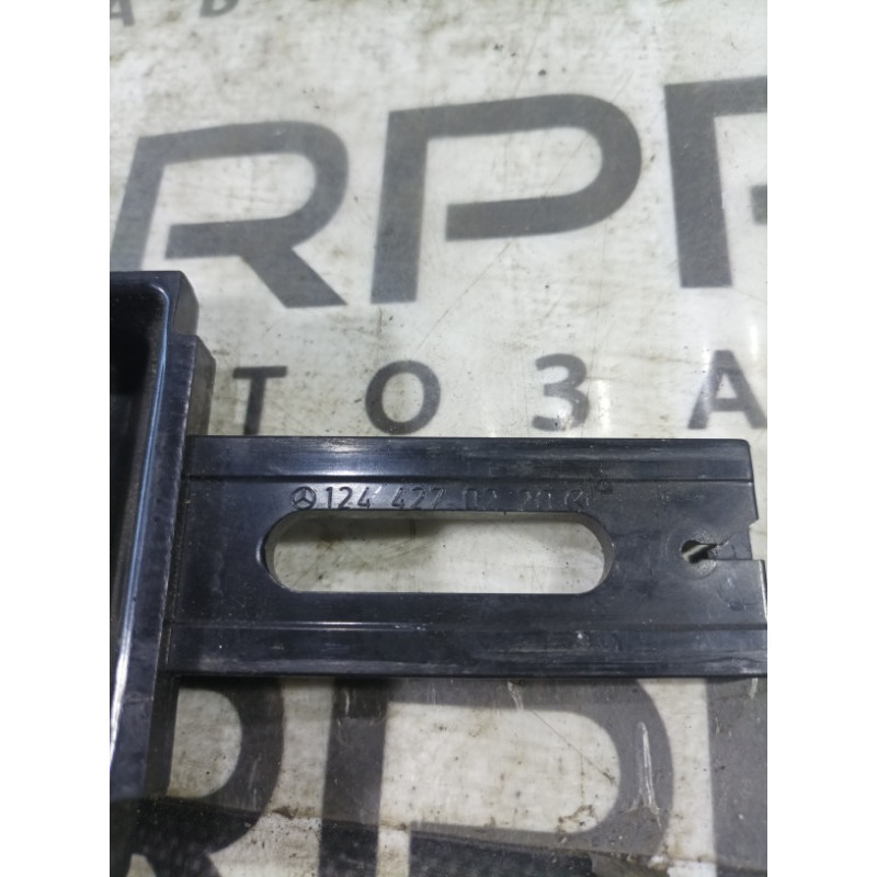 Ручка стояночного тормоза (тормозная система) Mercedes-Benz E-class W124 1990 3.2 1244270220