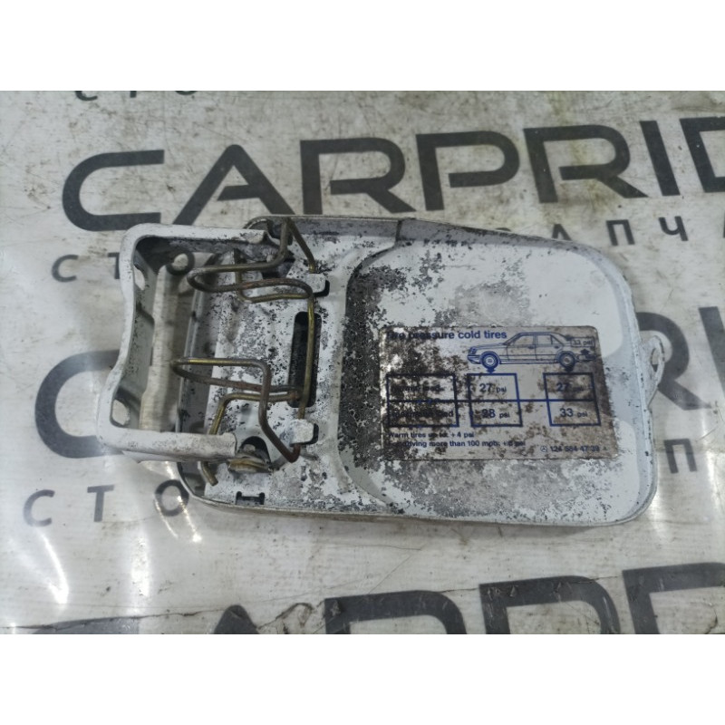 Лючок топливного бака (кузов и элементы) Mercedes-Benz E-class W124 1990 3.2