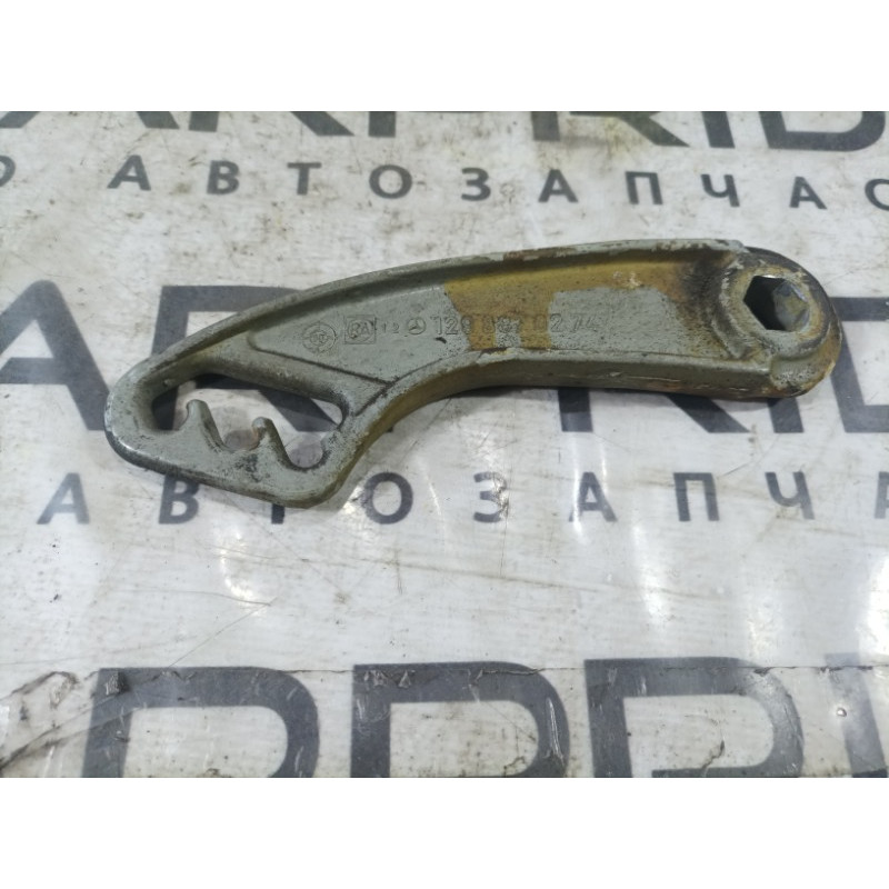 Петля капота (кузов и элементы) Mercedes-Benz E-class W124 1990 3.2 1298870274