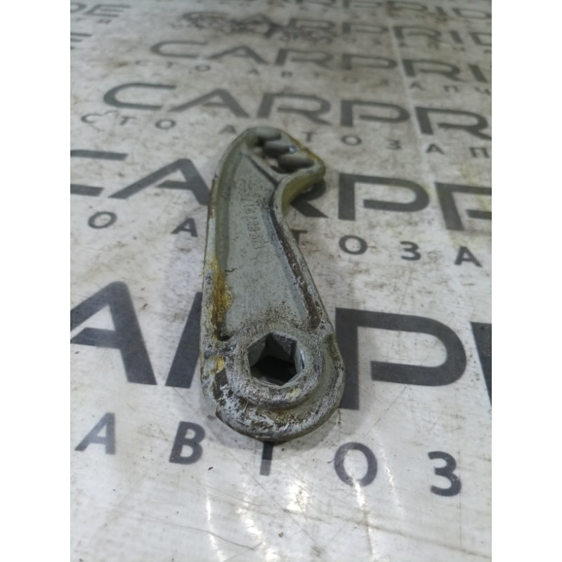 Петля капота (кузов и элементы) Mercedes-Benz E-class W124 1990 3.2 1298870174