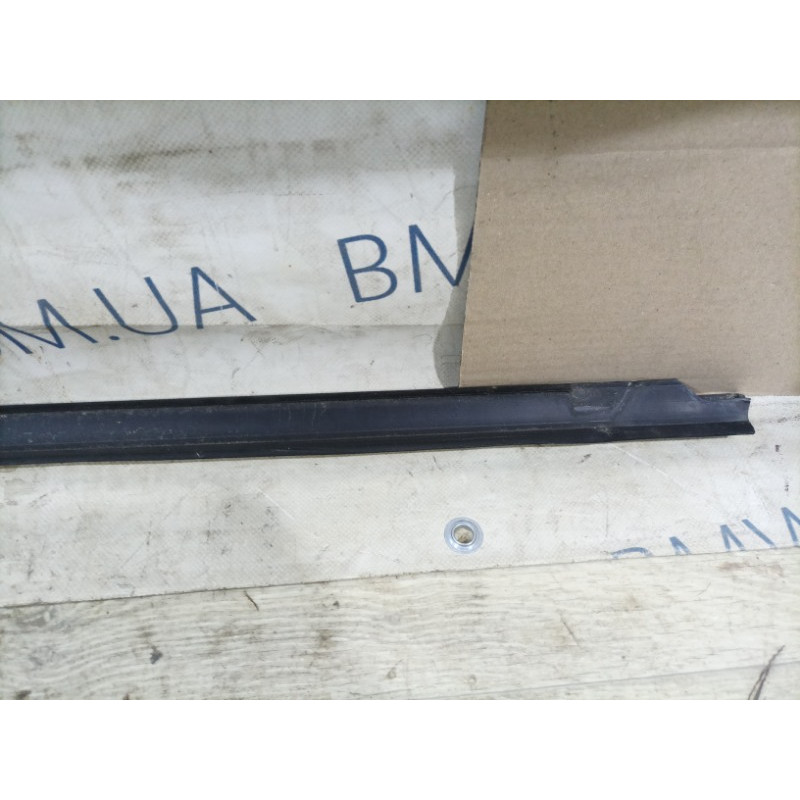 Молдинг стекла (кузов и элементы) Volkswagen CC 3C 3c8839476f