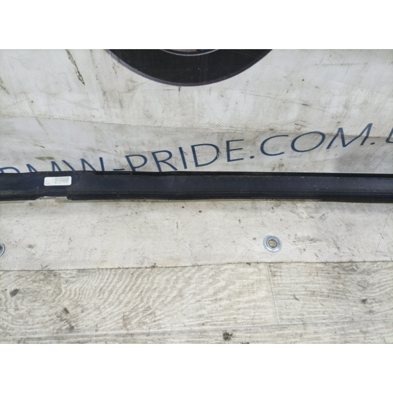 Молдинг стекла (кузов и элементы) Volkswagen CC 3C 3c8839476f