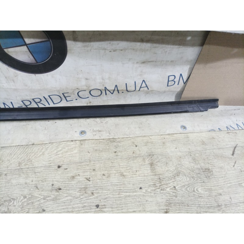 Молдинг стекла (кузов и элементы) Volkswagen CC 3C 3c8839475d